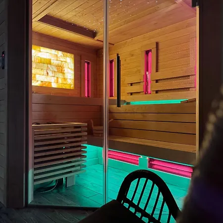 Mit Wasserblick By Interhome