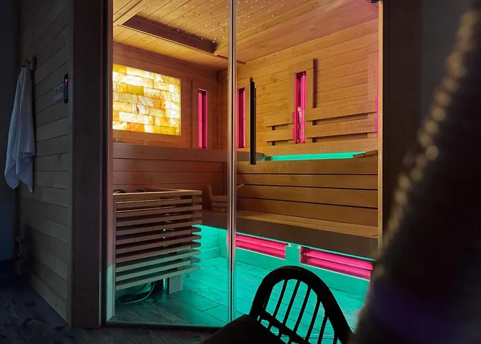 Mit Wasserblick By Interhome